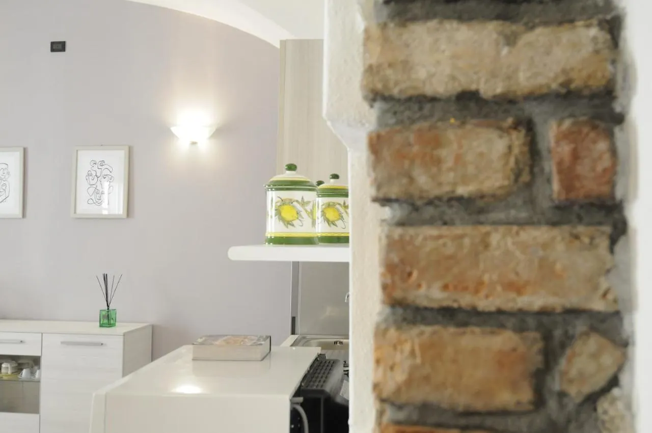 St. George Apartment Lovere 0*,